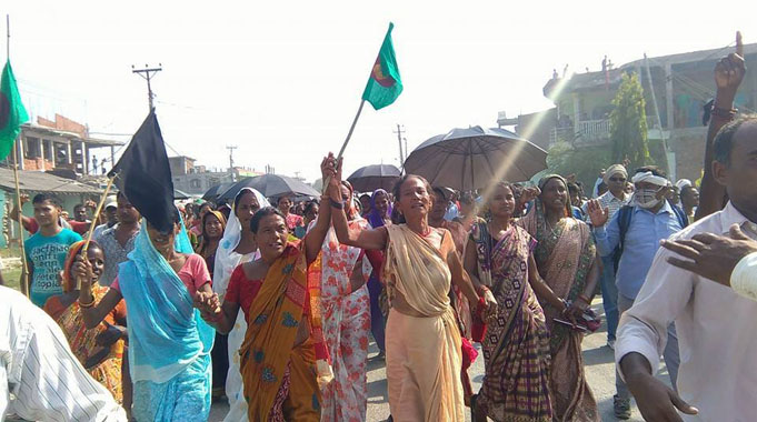 कविता : आन्दोलन चर्कैइना जरूरी बा…