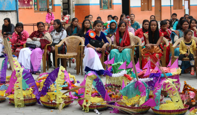 Tharu woman celebrate Sama Chakewa in kathmandu 02