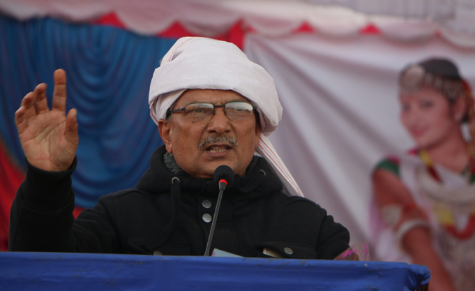 समस्या समाधान गर्न दस प्रदेश बनाउन बाबुरामको माग