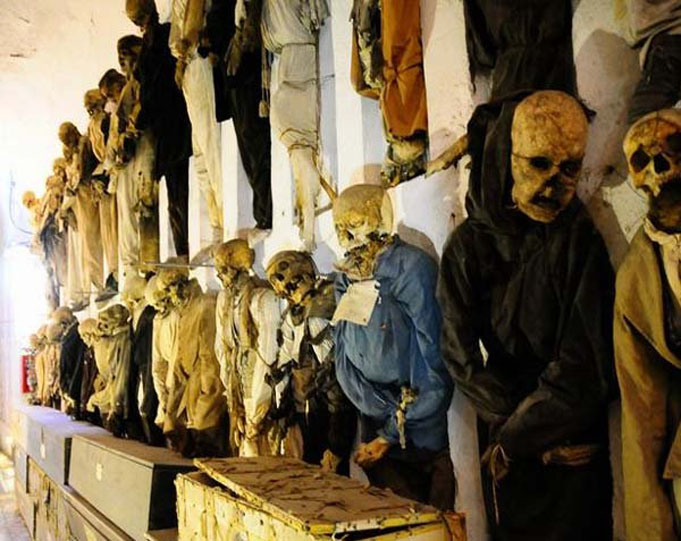 capuchin-catacombs-italy-