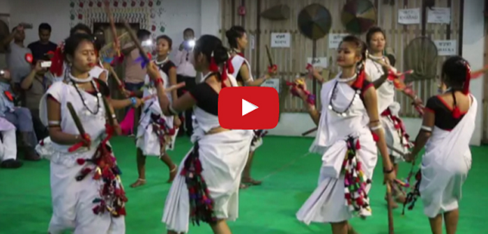हिन्दी गीतमा थारु नृत्यको फ्युजन