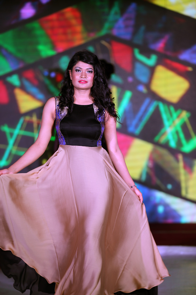 Vintage Fashion Show 01