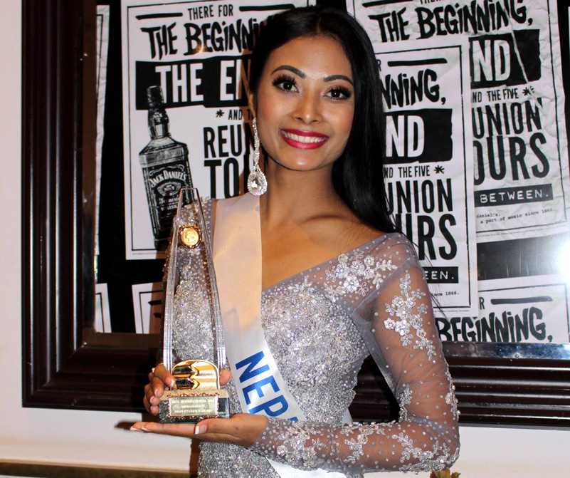 वर्षा लेखीले जितिन् Missosology पिपुल्स च्वाइस अवार्ड [भिडियोसहित]