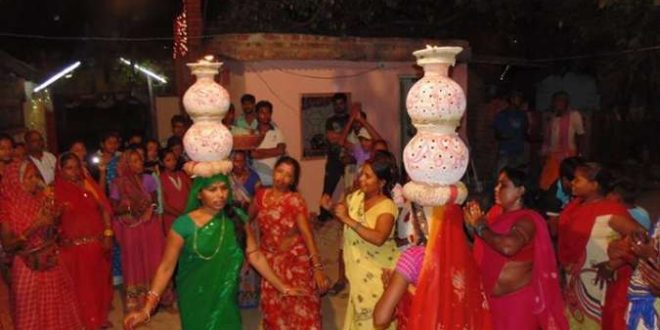 घटस्थापनासँगै मिथिलाञ्चलमा झिझियाको रौनक