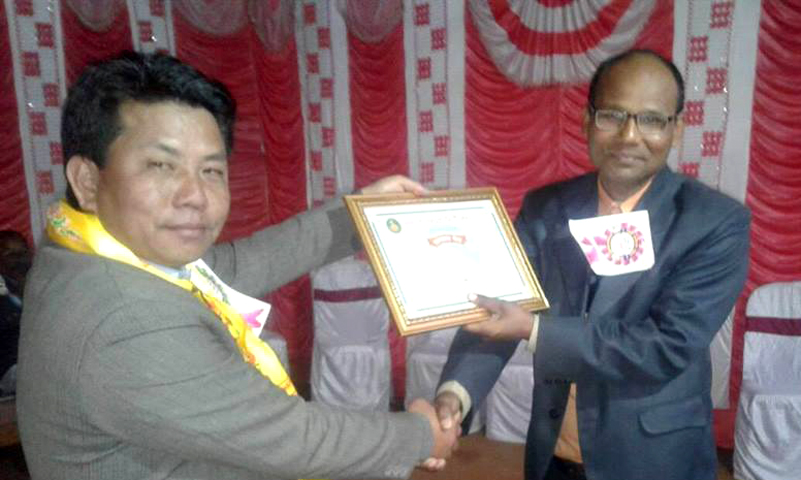 माघीमा थारु ब्यक्तित्व सम्मानित