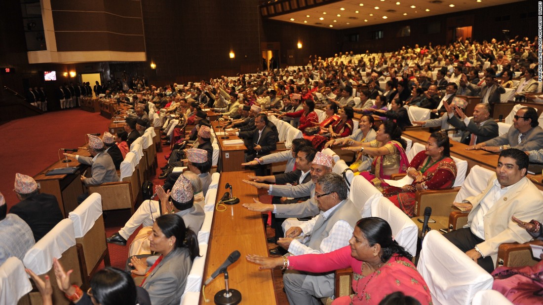 संसदमा उर्लिए थारु नेता, भने- ‘संशोधनले कैलाली, कञ्चनपुरसहित थरुहटको ग्यारेन्टी गर्नपर्छ’