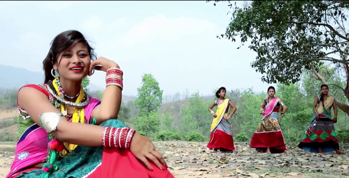 चर्चामा ‘चुरिया, गुरिया’ म्युजिक भिडियो