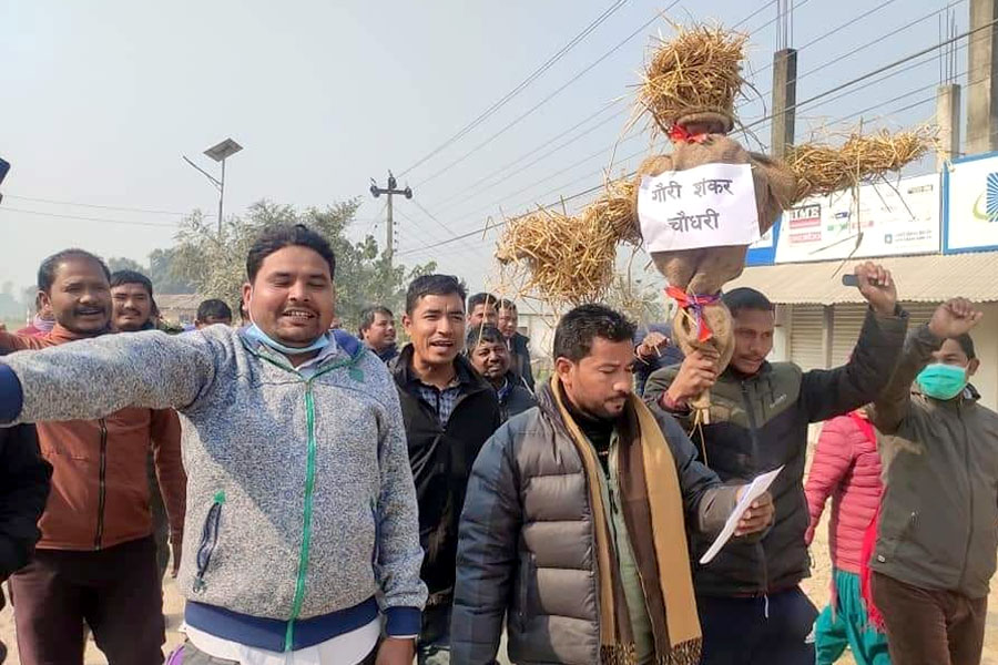 गौरीशंकर चौधरी मन्त्री बनेपछि उनकै क्षेत्रमा पुतला दहन, मेयरले दिए चुनौती