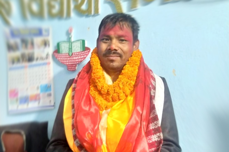 आदिवासी विद्यार्थीका सबालमा सधैं अग्रसर भएर लाग्नेछु : चन्द्रप्रसाद चौधरी