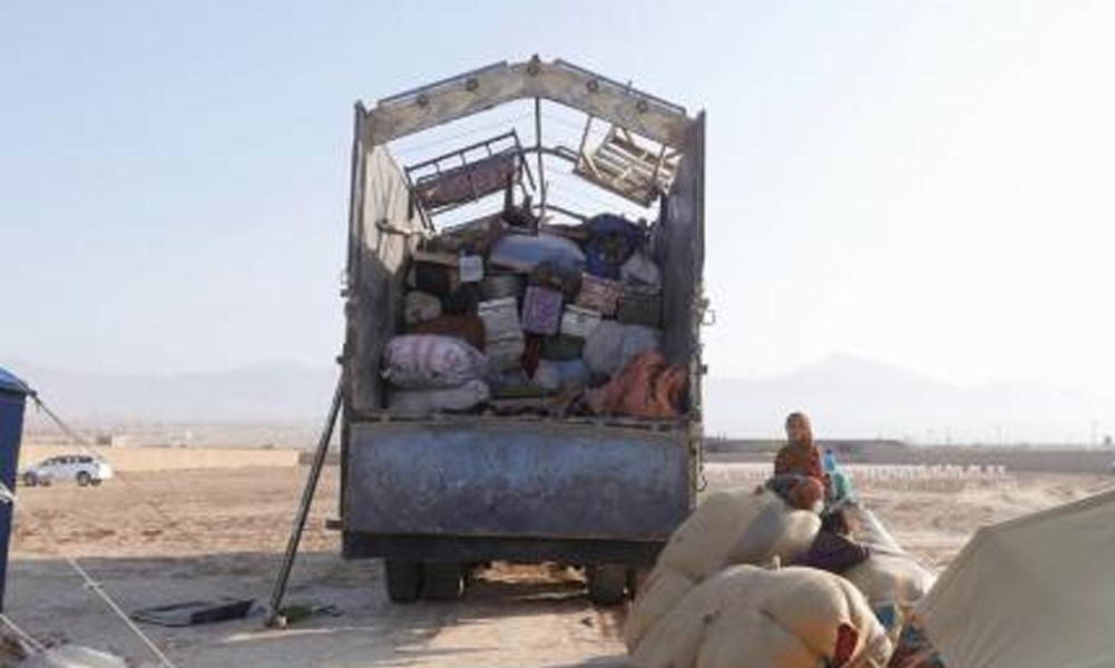 पाकिस्तानी सैनिकको दुर्व्यवहारमा पर्छन् अफगानी शरणार्थी