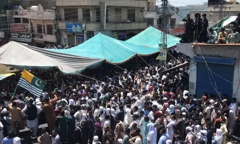 प्रदर्शनकारीमाथि पाकिस्तानी सेनाको धरपकड