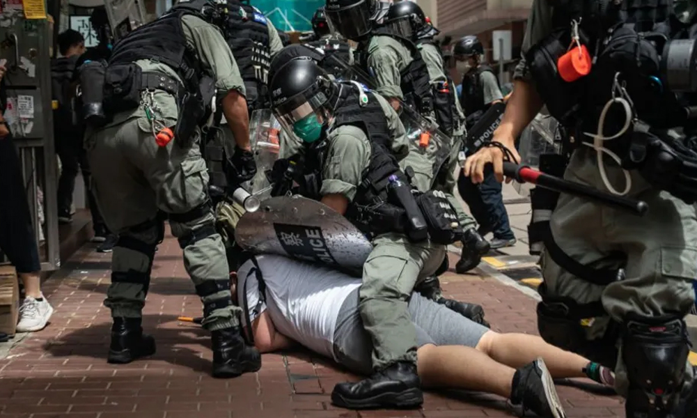 बेइजिङको राष्ट्रिय सुरक्षा कानुनले बदलिदियो हङकङको लोकतन्त्र र व्यापार