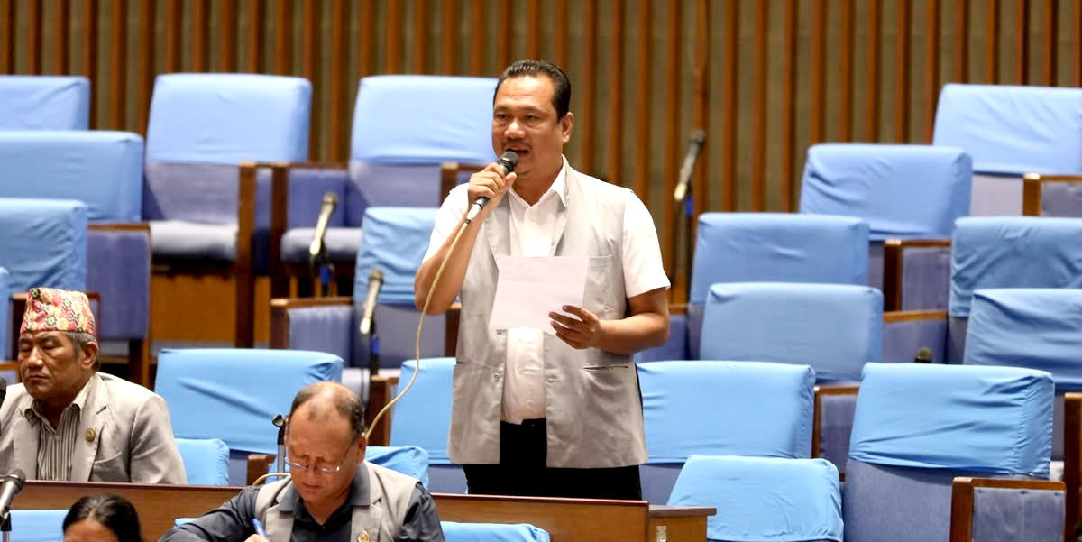 संसदभित्रै अनसन बस्ने अमनलाल मोदीको चेतावनी