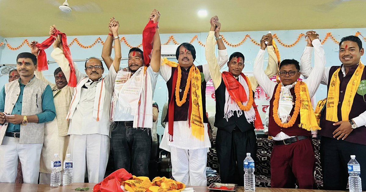 नाउपाबाट उम्मेदवार बनेका धनिराम चौधरी जनमतमा प्रवेश, रुपन्देही-३ मा उठ्ने