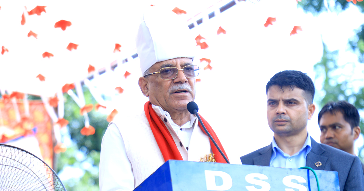 थारू बाहुल्य नवलपुर क्षेत्रलाई स्वायत्तः क्षेत्र घोषणा गर्नुपर्छ : प्रचण्ड