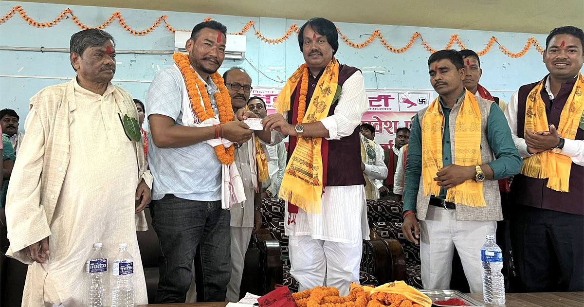 रूपन्देही ३ मा धनिराम चौधरीलाई उम्मेदवार बनाउने जनमतको निर्णय, नाउपाबाट गएकाहरू केन्द्रीय समितिमा मनोनीत