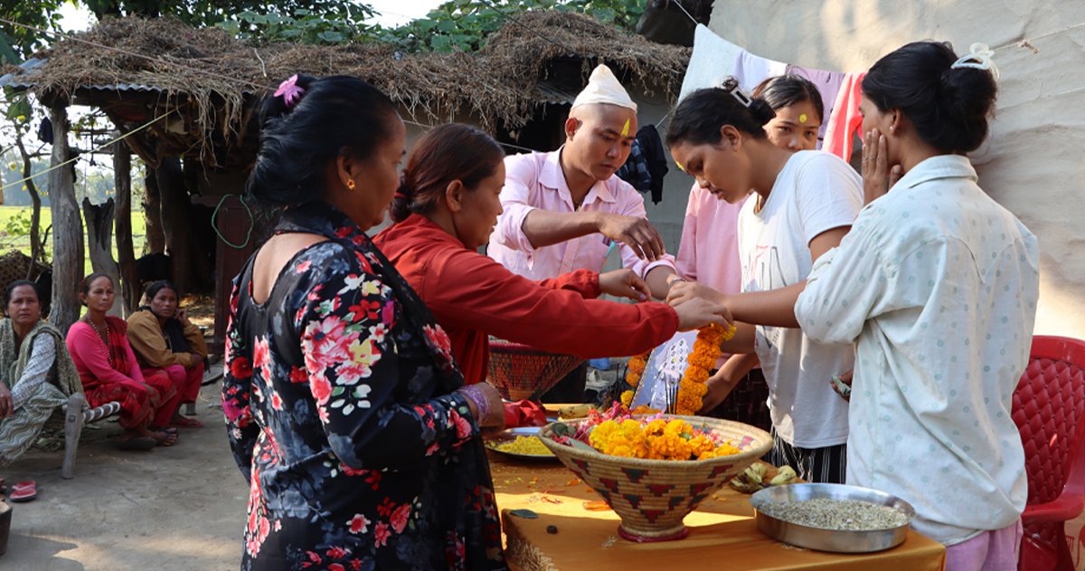 हिराकुमारीको सिउँदो पुछिए पनि श्रीमान राजकुमार थारु फर्किने आशा जिवितै