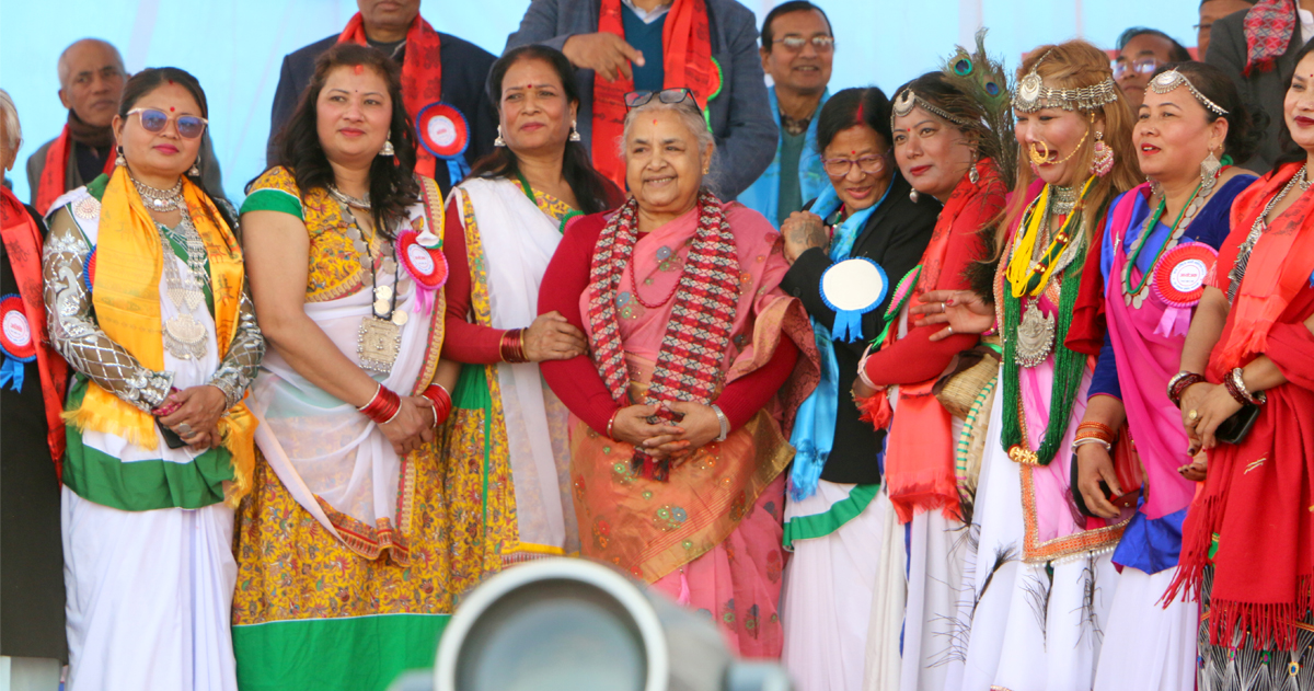 थारु भान्सामा पाक्ने प्रत्येक परिकारको स्वाद मेरो जिब्रोमा भिजेको छ : प्रधानमन्त्री कार्की