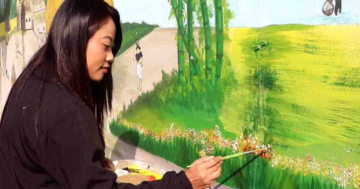 सोमिना चौधरी, जसले थारू संस्कृतिमा रङ भर्दैछिन्