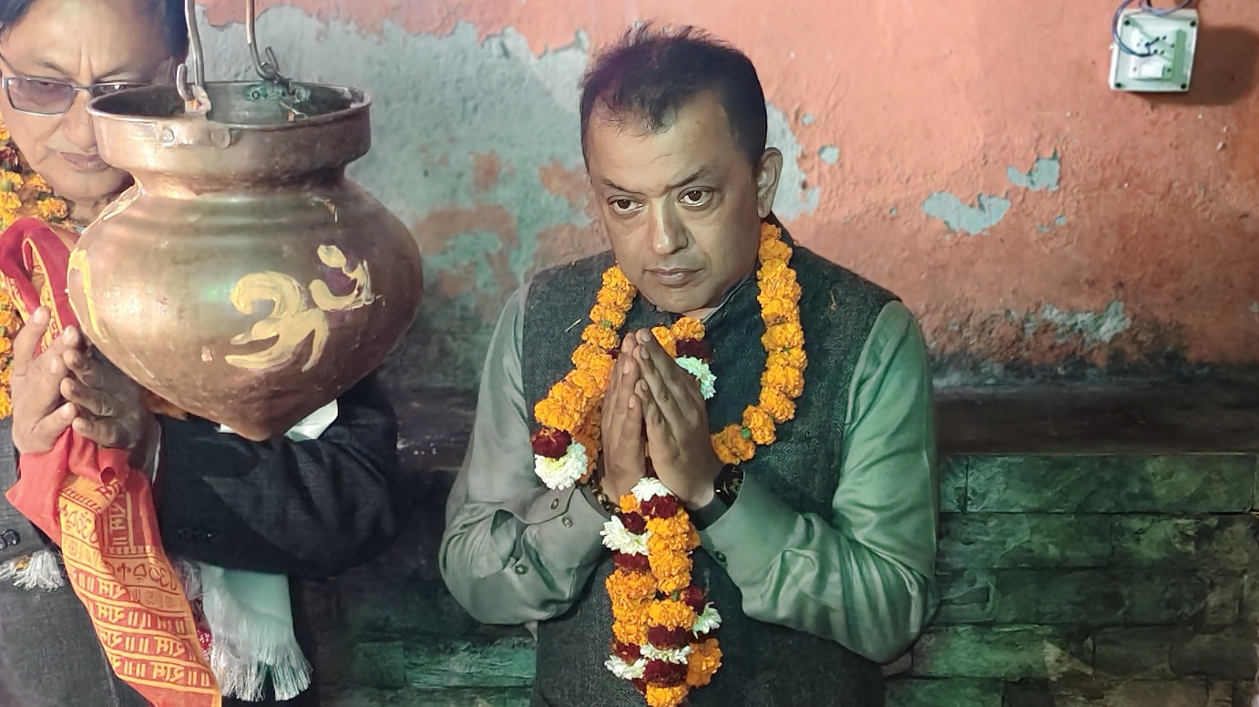 सर्लाहीमा नेता होइन, बेटा बन्न आएको हुँ : गगन थापा