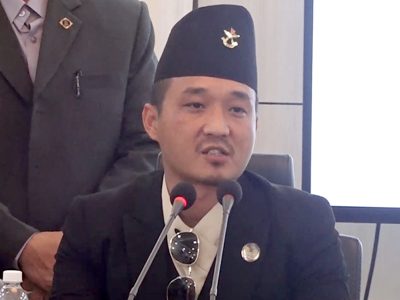 गृहमन्त्री गुरुङको सम्पत्ति: करोडौंको सेयर, तीन जिल्लामा जग्गा र ६१ लाख नगद