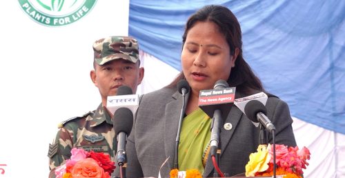जलवायु परिवर्तनको चुनौती सामना गर्दै धानमा आत्मनिर्भर बन्न आवश्यक छ : कृषिमन्त्री चौधरी