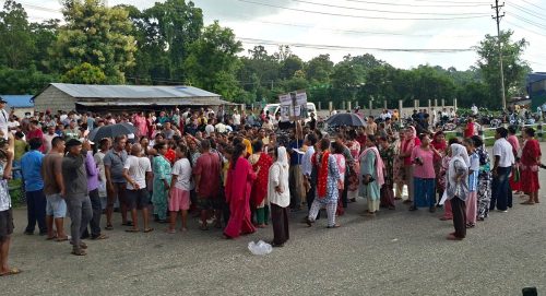 गरिमा चौधरीको खोजीमा प्रहरीले चासो नदेखाएको सांसद अन्सारी र स्थानीयको आरोप