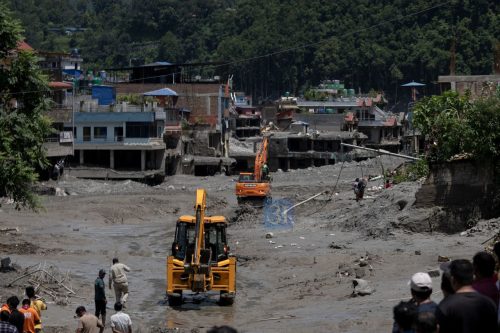 ३६ घन्टामा प्रधानमन्त्री दैवी प्रकोप उद्धार कोषमा जम्मा भयो करिब दुई अर्ब