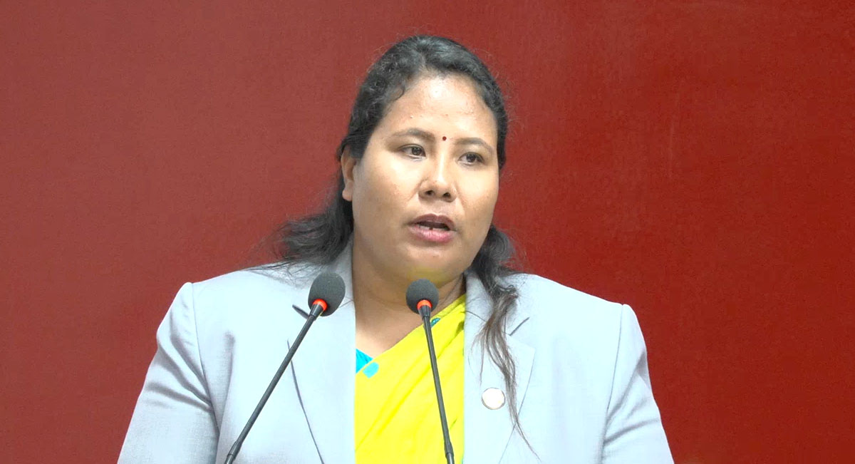 प्रभावित किसानलाई कृषि बीमामा ८० प्रतिशतसम्म अनुदान दिने मन्त्री चौधरीको घोषणा